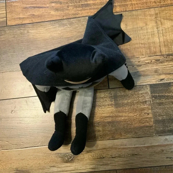 Kohl's Cares Plush Batman With Cape 16" Stuffed Doll Toy DC Comics Lovey Soft - Picture 3 of 7